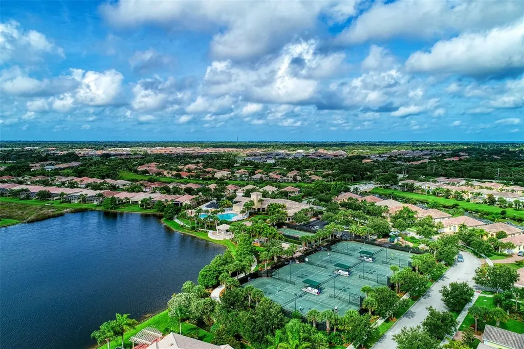 6099 Benevento Drive Sarasota FL 34238