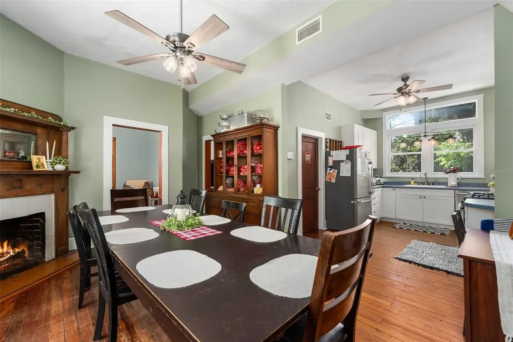 516 NE 2nd Street Gainesville FL 32601