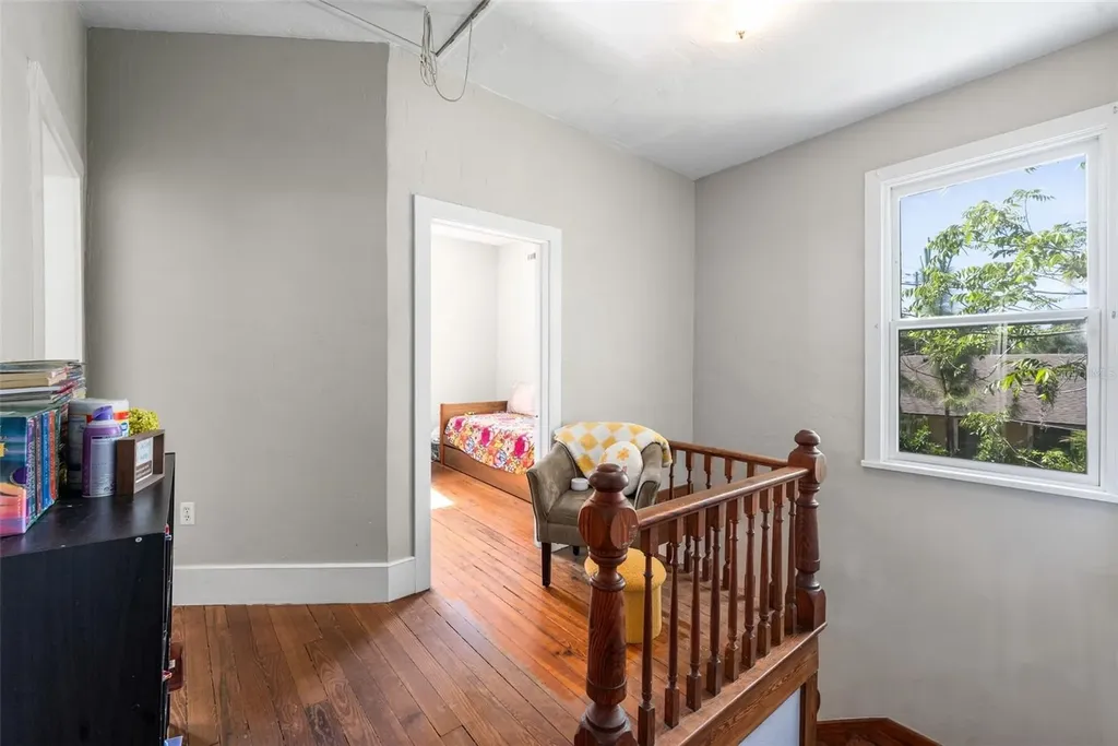 516 NE 2nd Street Gainesville FL 32601