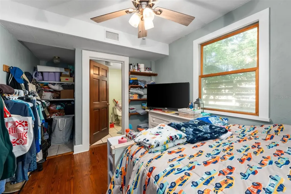 516 NE 2nd Street Gainesville FL 32601
