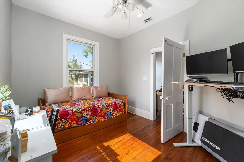 516 NE 2nd Street Gainesville FL 32601