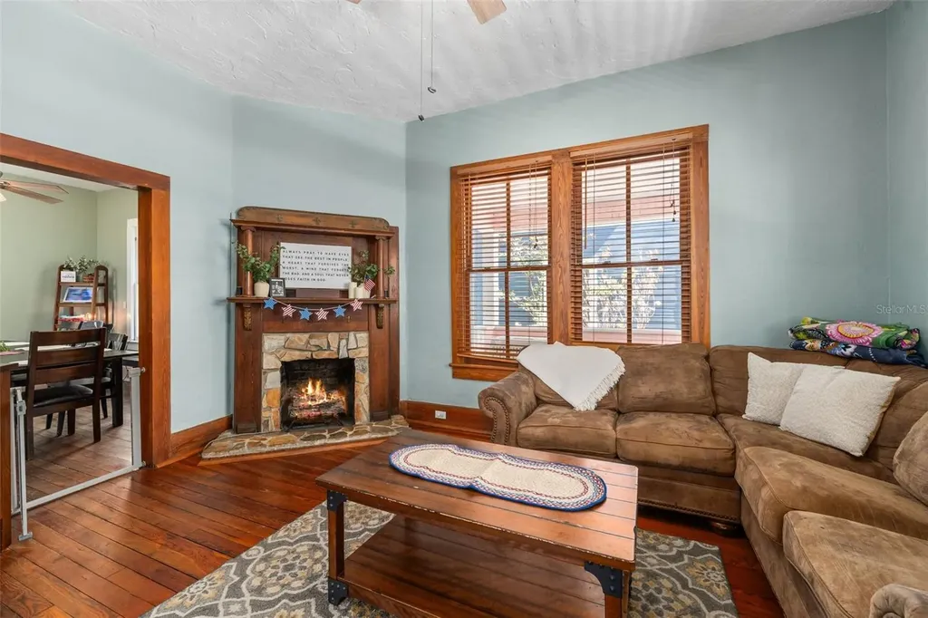 516 NE 2nd Street Gainesville FL 32601