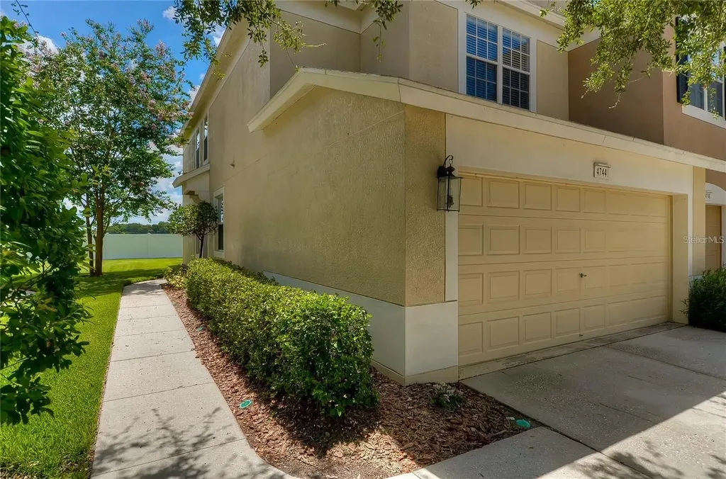 4744 Pond Ridge Drive Riverview FL 33578