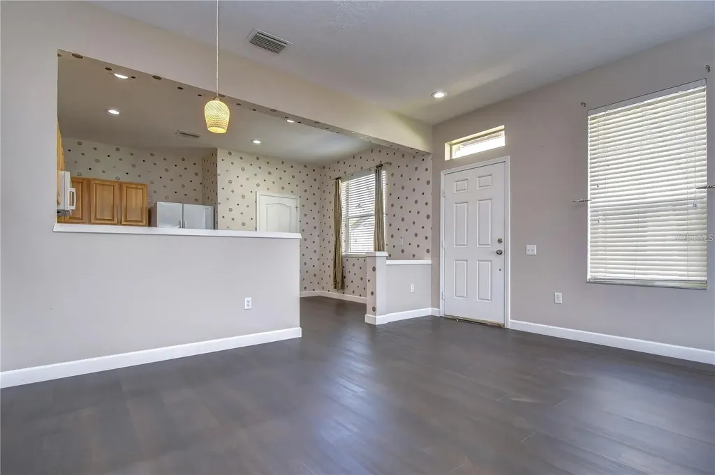 4744 Pond Ridge Drive Riverview FL 33578
