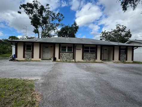 2763 63RD Terrace N St Petersburg FL 33702