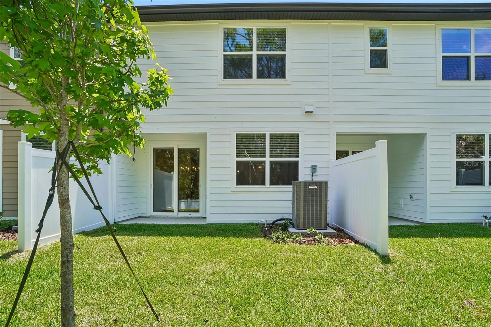7520 Deer Valley Circle Tampa FL 33635