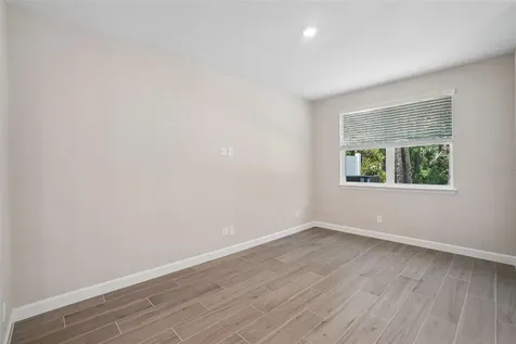 7520 Deer Valley Circle Tampa FL 33635