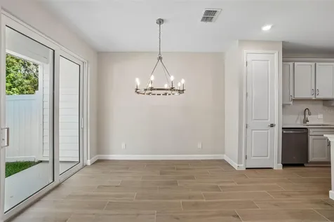 7520 Deer Valley Circle Tampa FL 33635