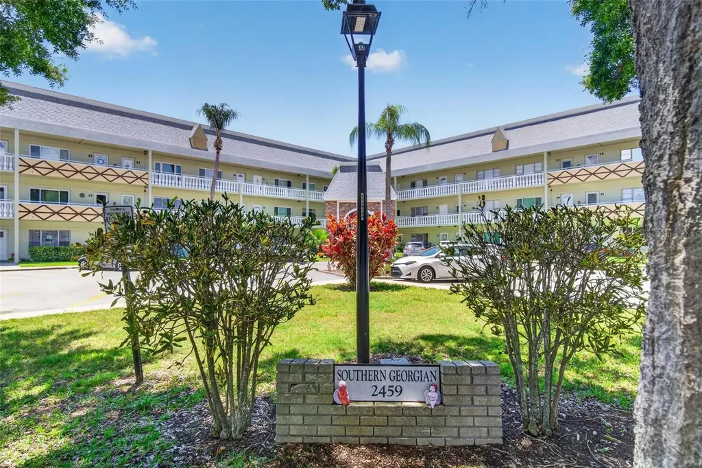 2459 Columbia Drive Clearwater FL 33763