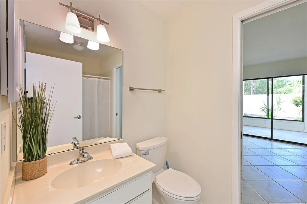 609 Woodlawn Drive Bradenton FL 34210