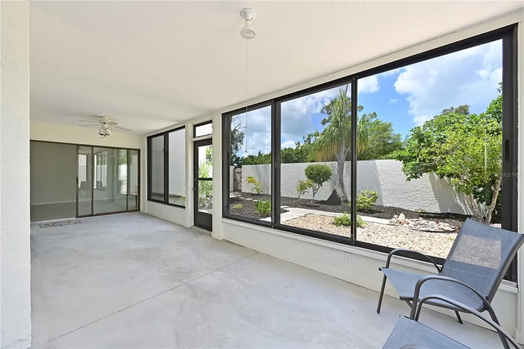609 Woodlawn Drive Bradenton FL 34210