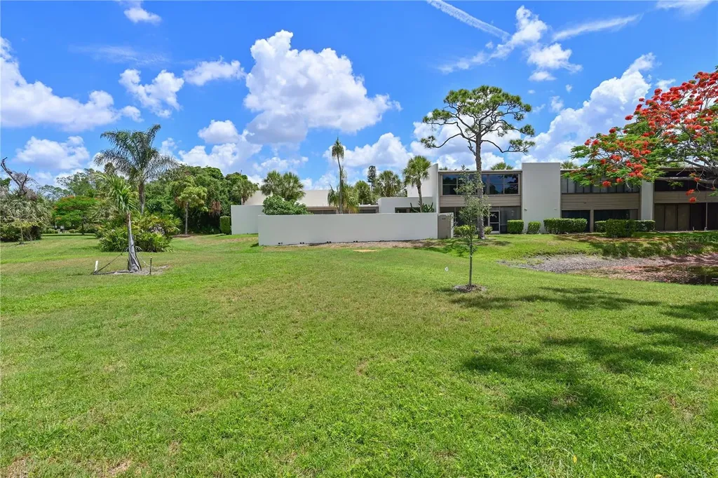 609 Woodlawn Drive Bradenton FL 34210