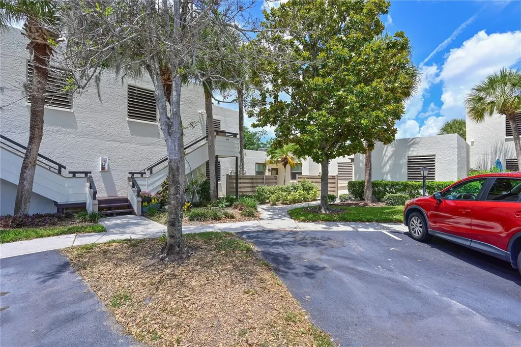 609 Woodlawn Drive Bradenton FL 34210