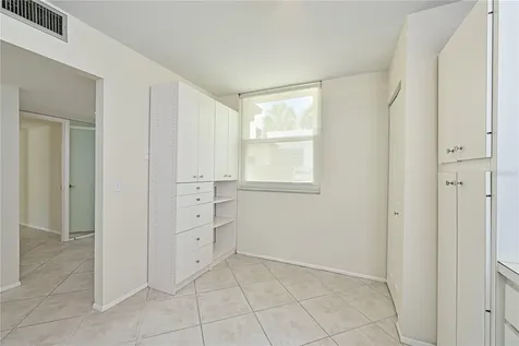609 Woodlawn Drive Bradenton FL 34210