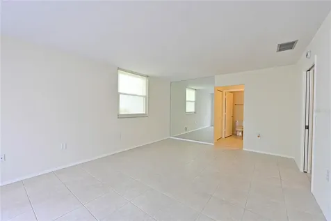 609 Woodlawn Drive Bradenton FL 34210