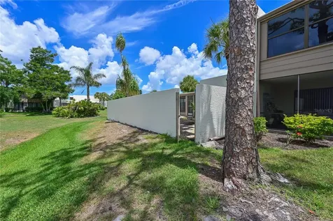 609 Woodlawn Drive Bradenton FL 34210