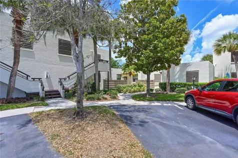 609 Woodlawn Drive Bradenton FL 34210