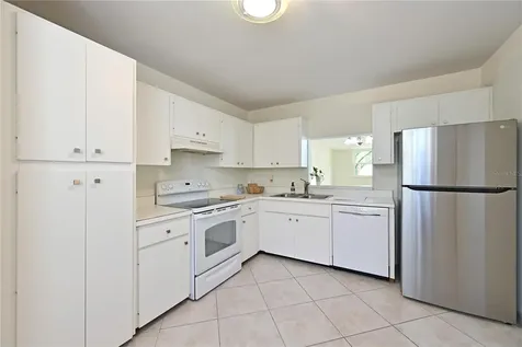 609 Woodlawn Drive Bradenton FL 34210