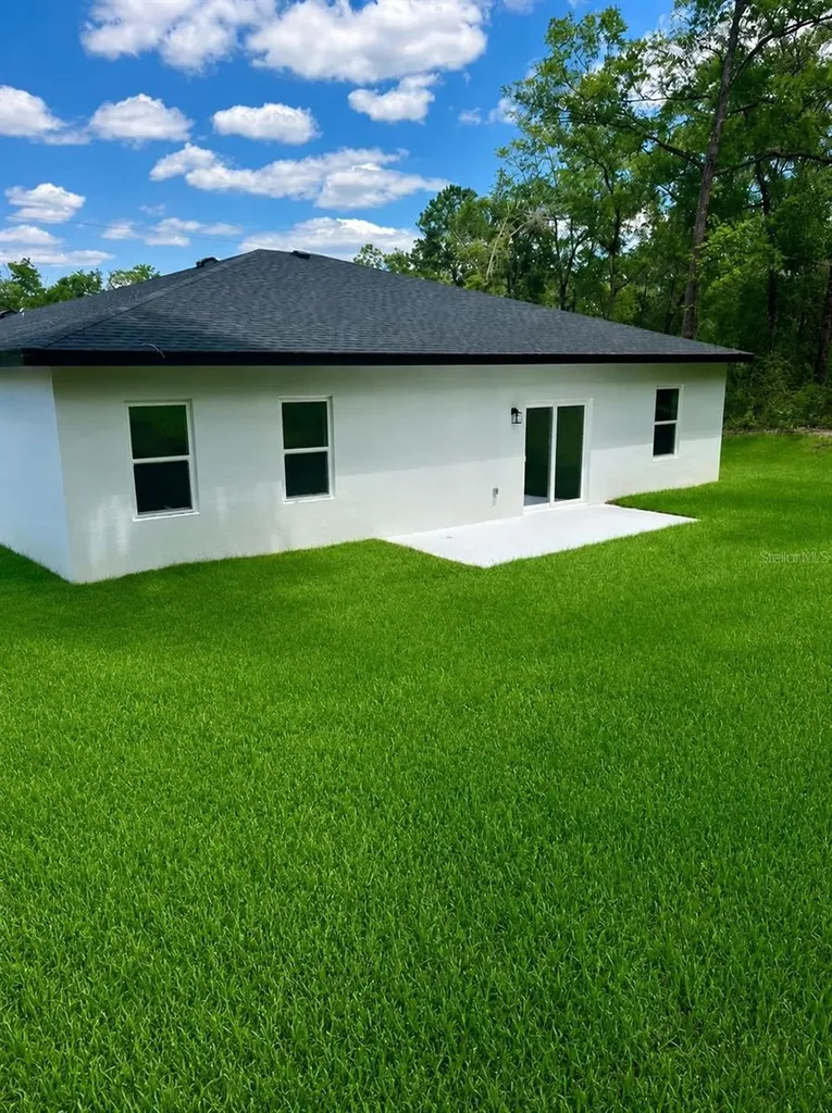 10990 N Adler Drive Dunnellon FL 34434