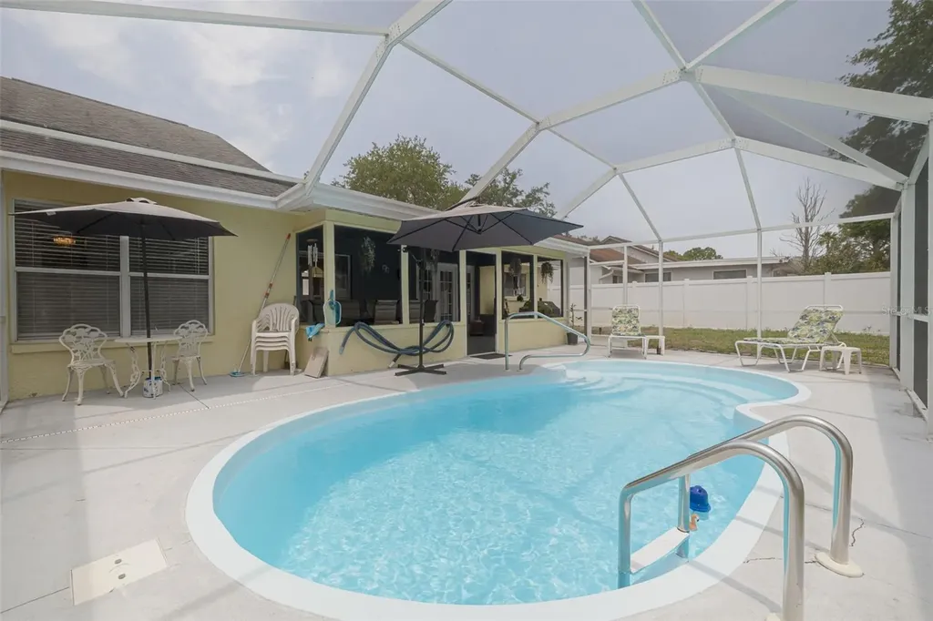 1472 Bay View Street Tarpon Springs FL 34689