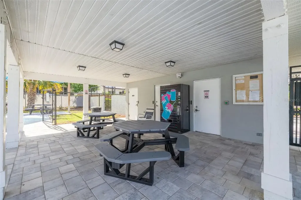1472 Bay View Street Tarpon Springs FL 34689
