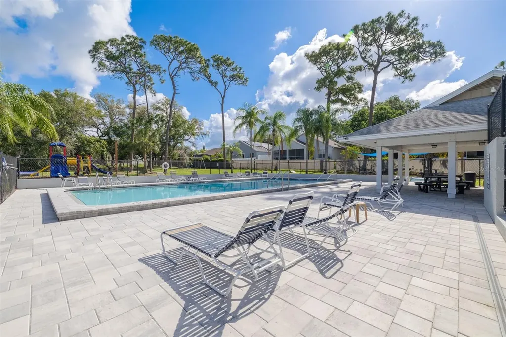 1472 Bay View Street Tarpon Springs FL 34689