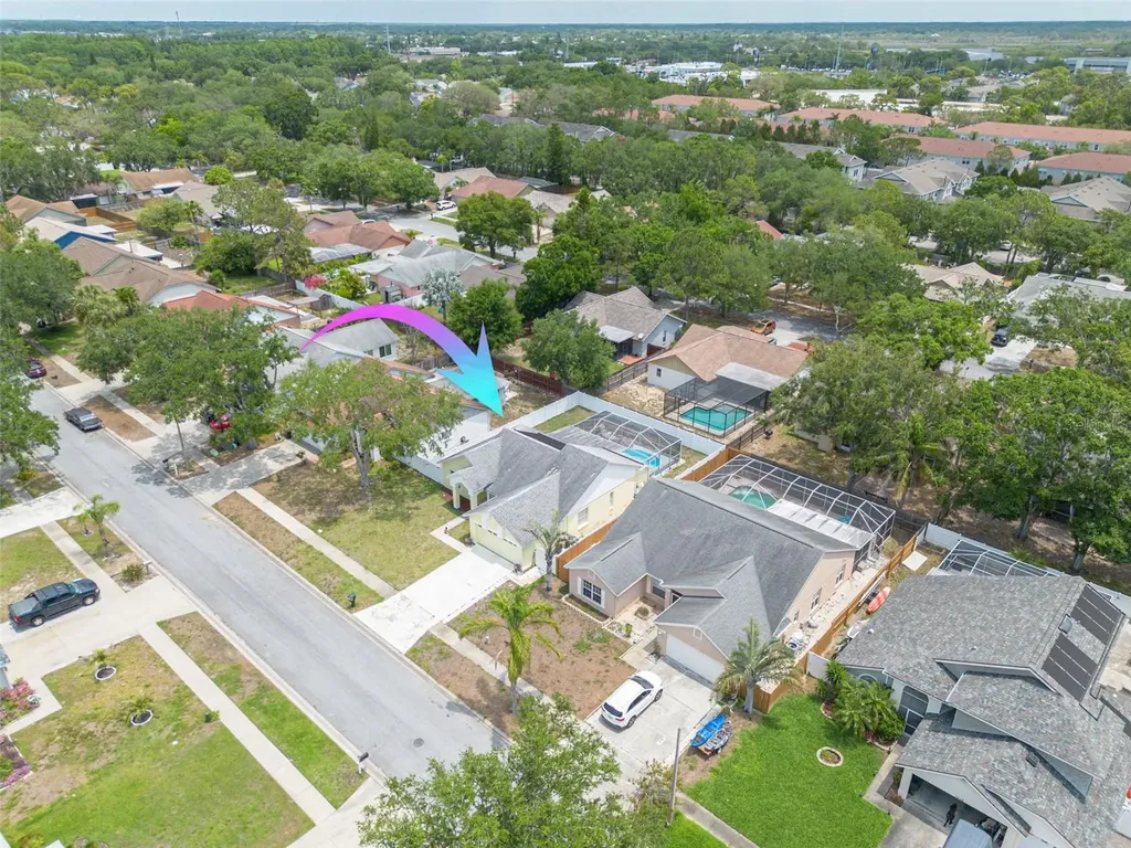 1472 Bay View Street Tarpon Springs FL 34689