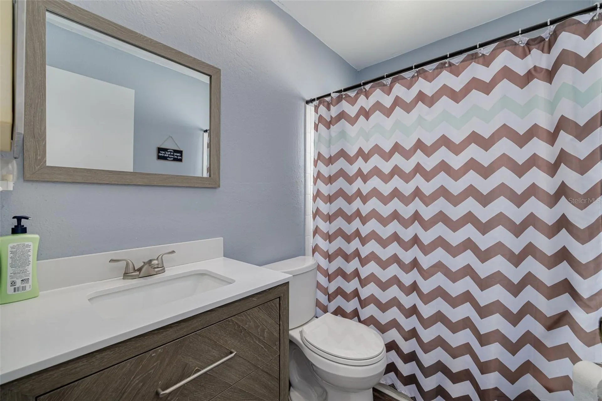 1472 Bay View Street Tarpon Springs FL 34689