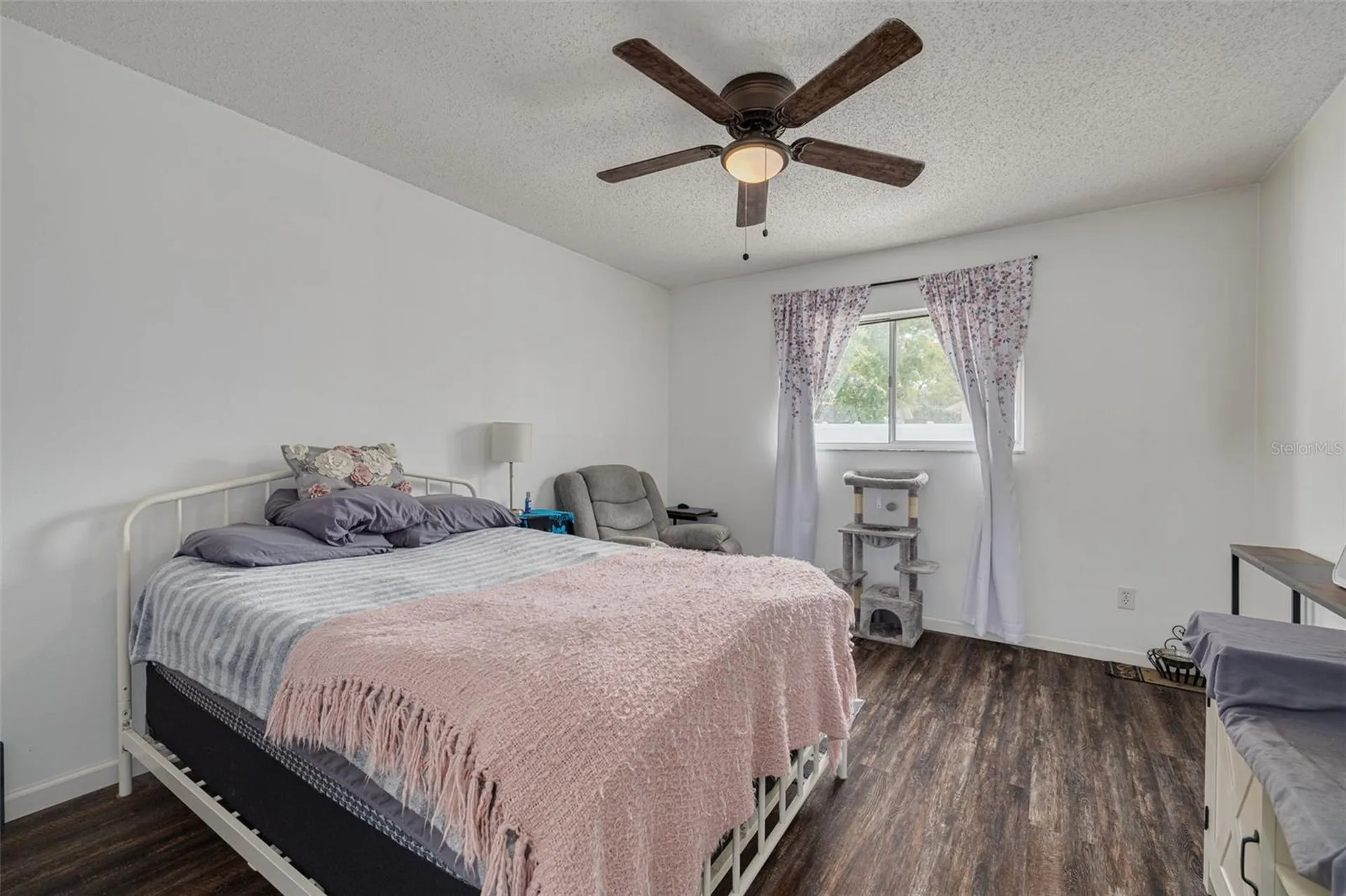 1472 Bay View Street Tarpon Springs FL 34689