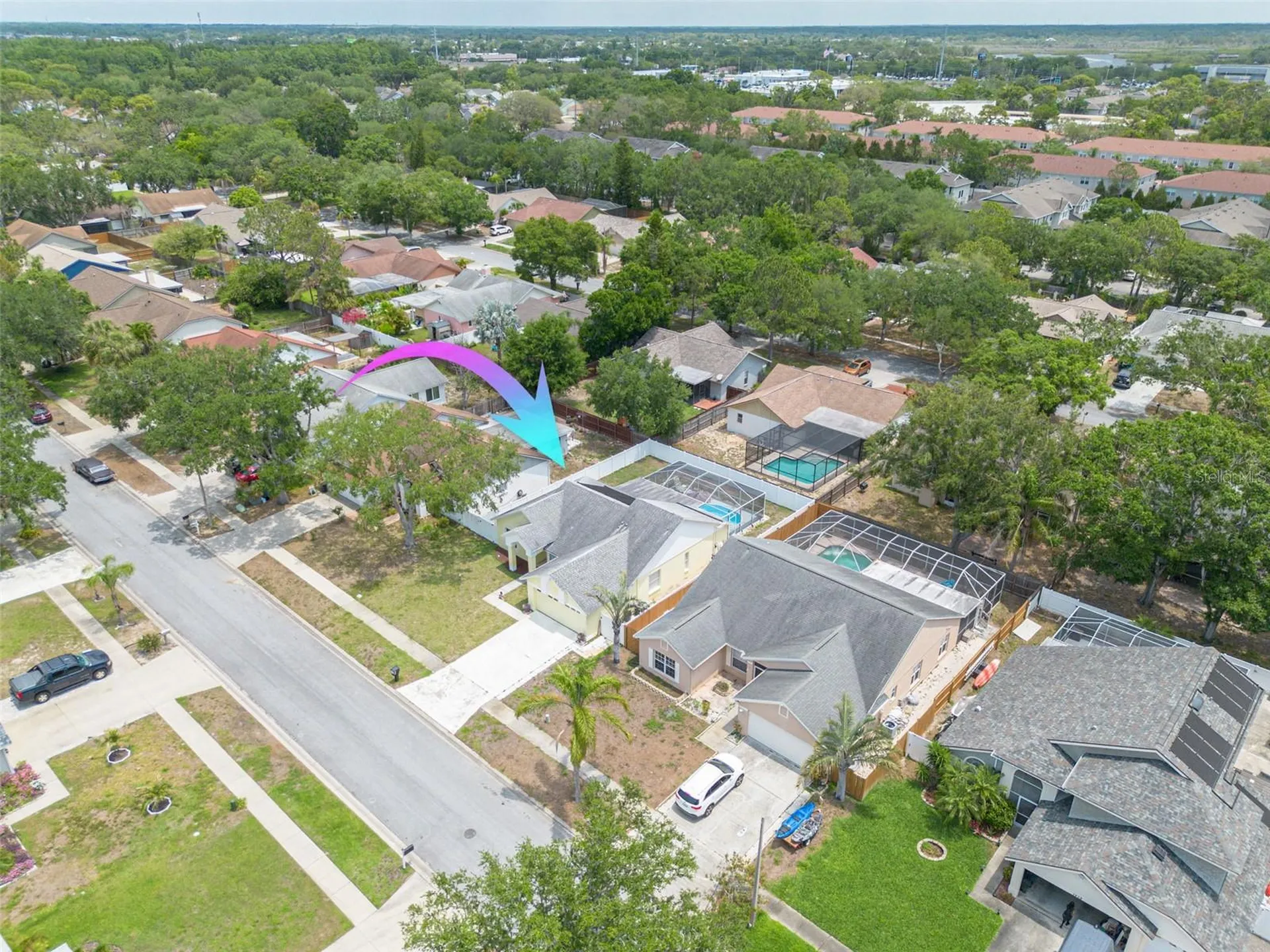 1472 Bay View Street Tarpon Springs FL 34689
