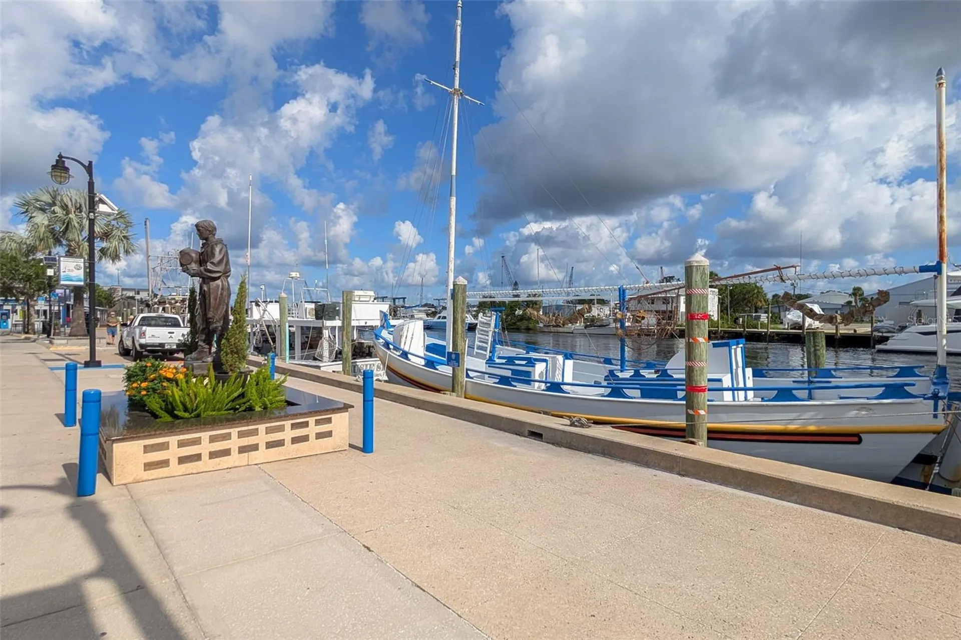 1472 Bay View Street Tarpon Springs FL 34689