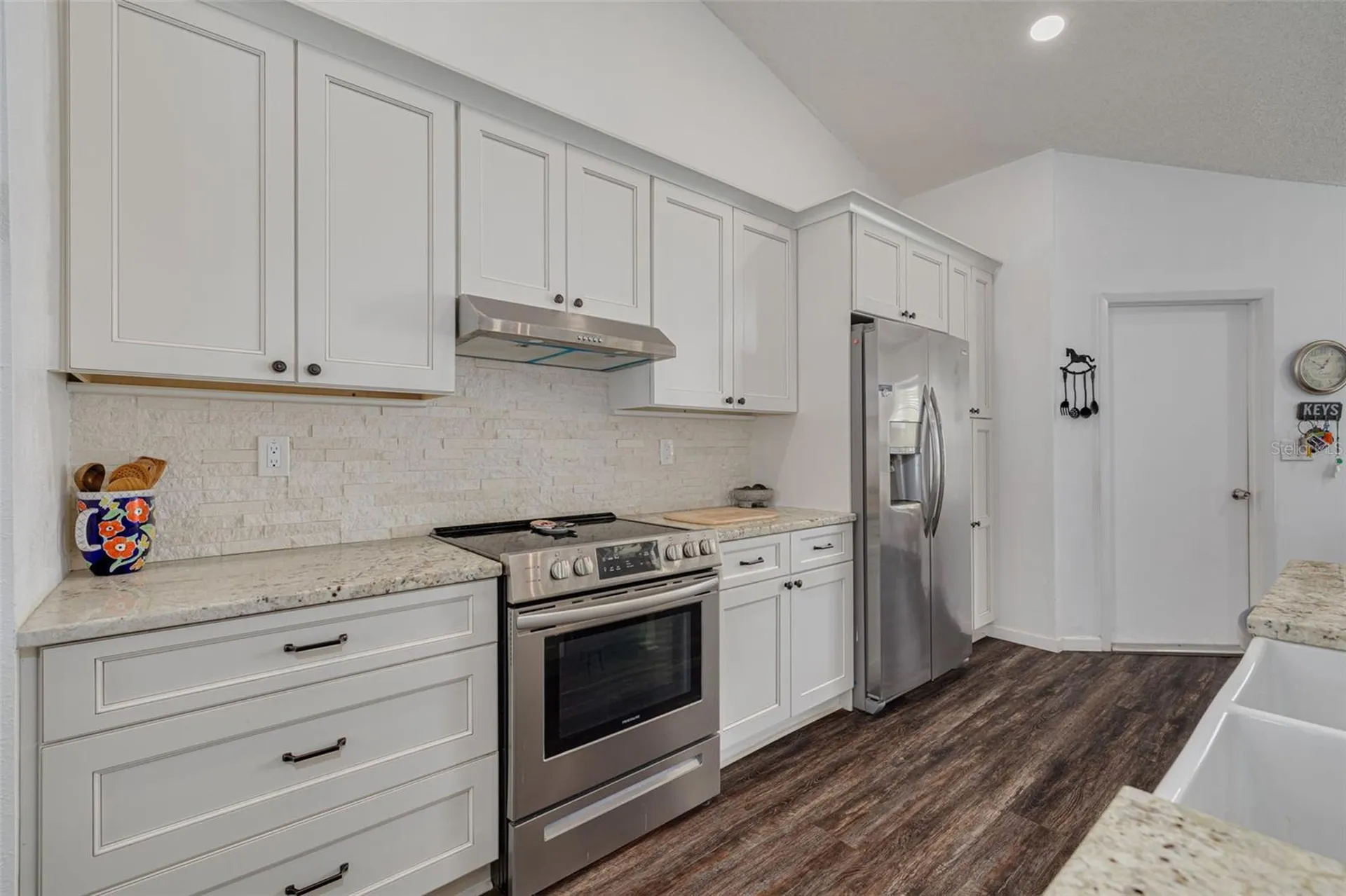 1472 Bay View Street Tarpon Springs FL 34689