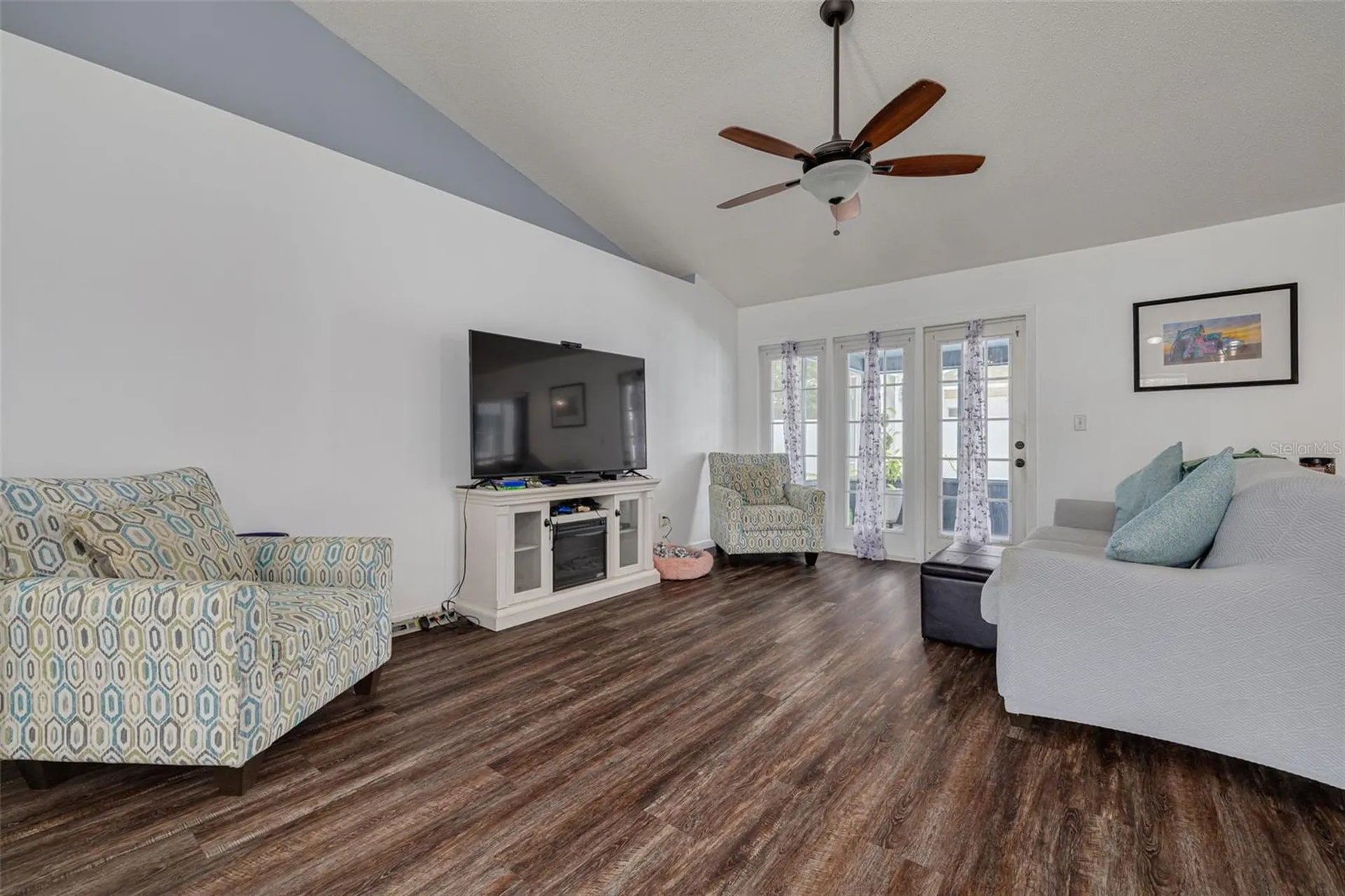 1472 Bay View Street Tarpon Springs FL 34689