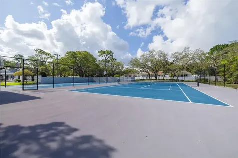 1472 Bay View Street Tarpon Springs FL 34689