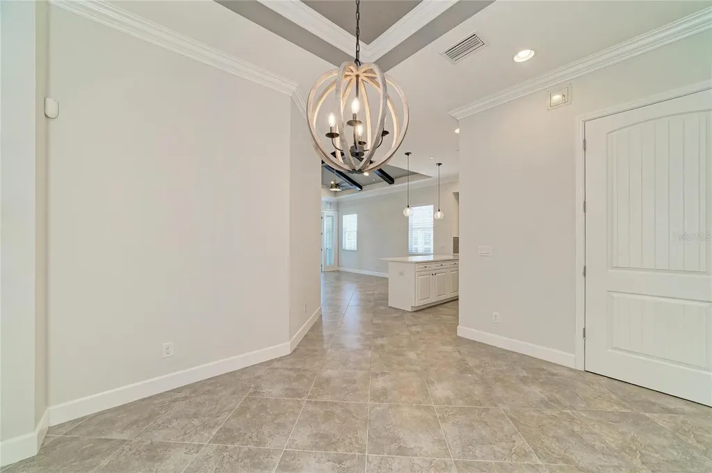 340 Sapphire Lake Drive Bradenton FL 34209