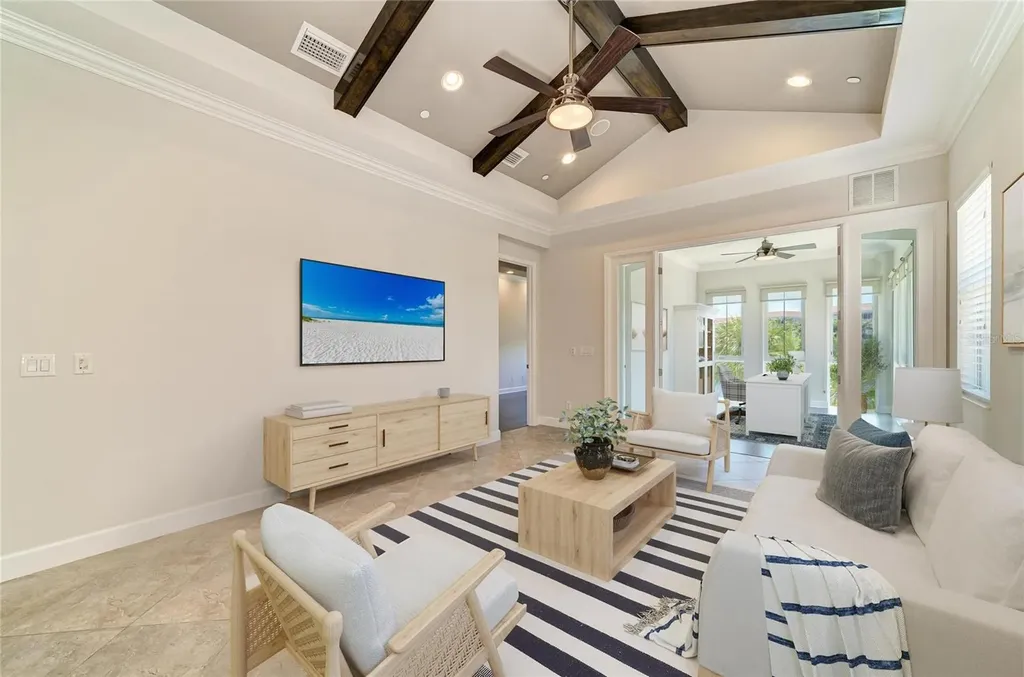 340 Sapphire Lake Drive Bradenton FL 34209