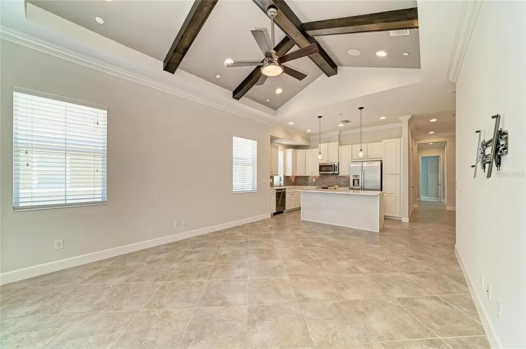 340 Sapphire Lake Drive Bradenton FL 34209