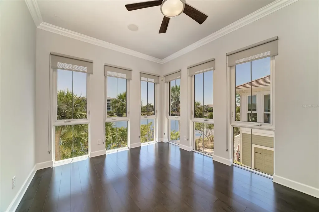 340 Sapphire Lake Drive Bradenton FL 34209