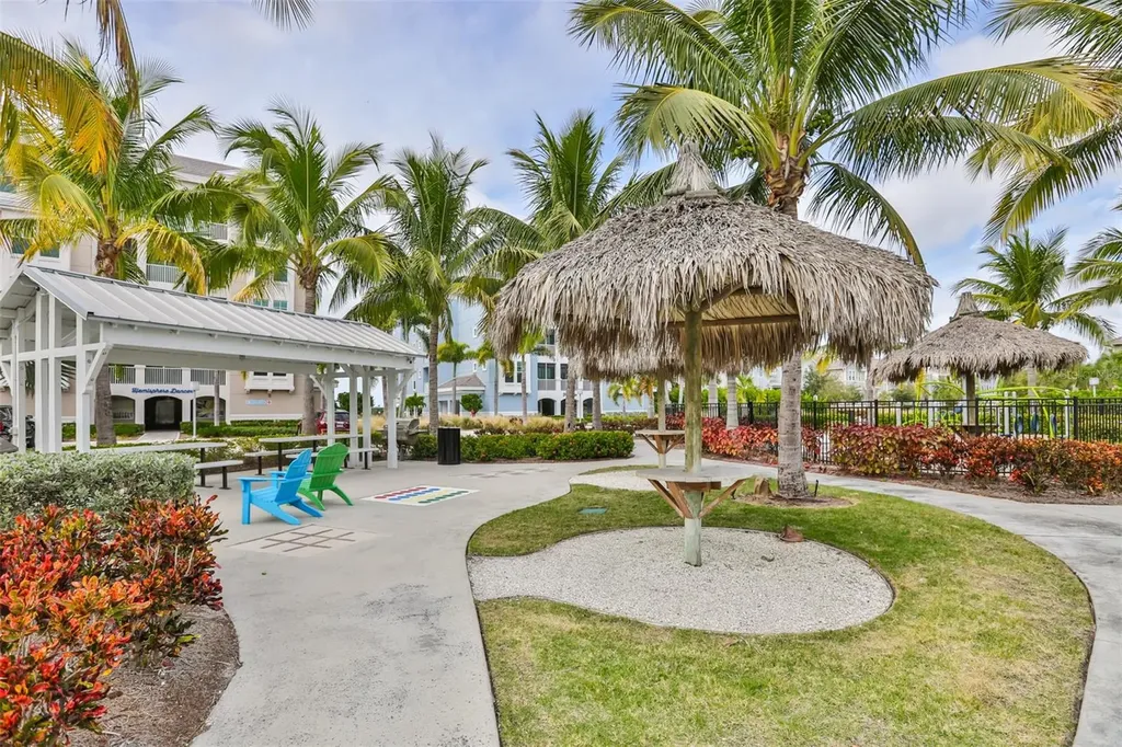 340 Sapphire Lake Drive Bradenton FL 34209