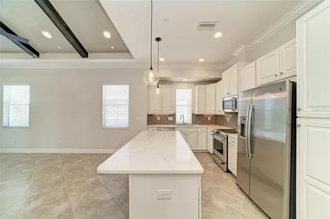 340 Sapphire Lake Drive Bradenton FL 34209