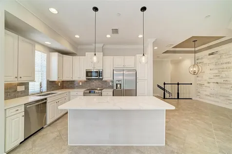 340 Sapphire Lake Drive Bradenton FL 34209