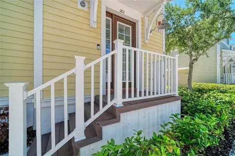 340 Sapphire Lake Drive Bradenton FL 34209