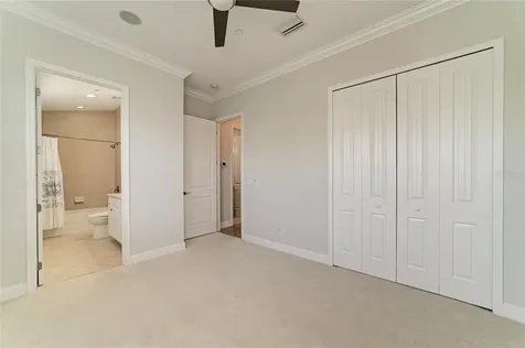 340 Sapphire Lake Drive Bradenton FL 34209