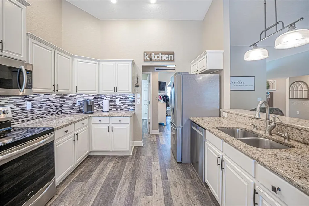 1091 Comfort Lane North Port FL 34288