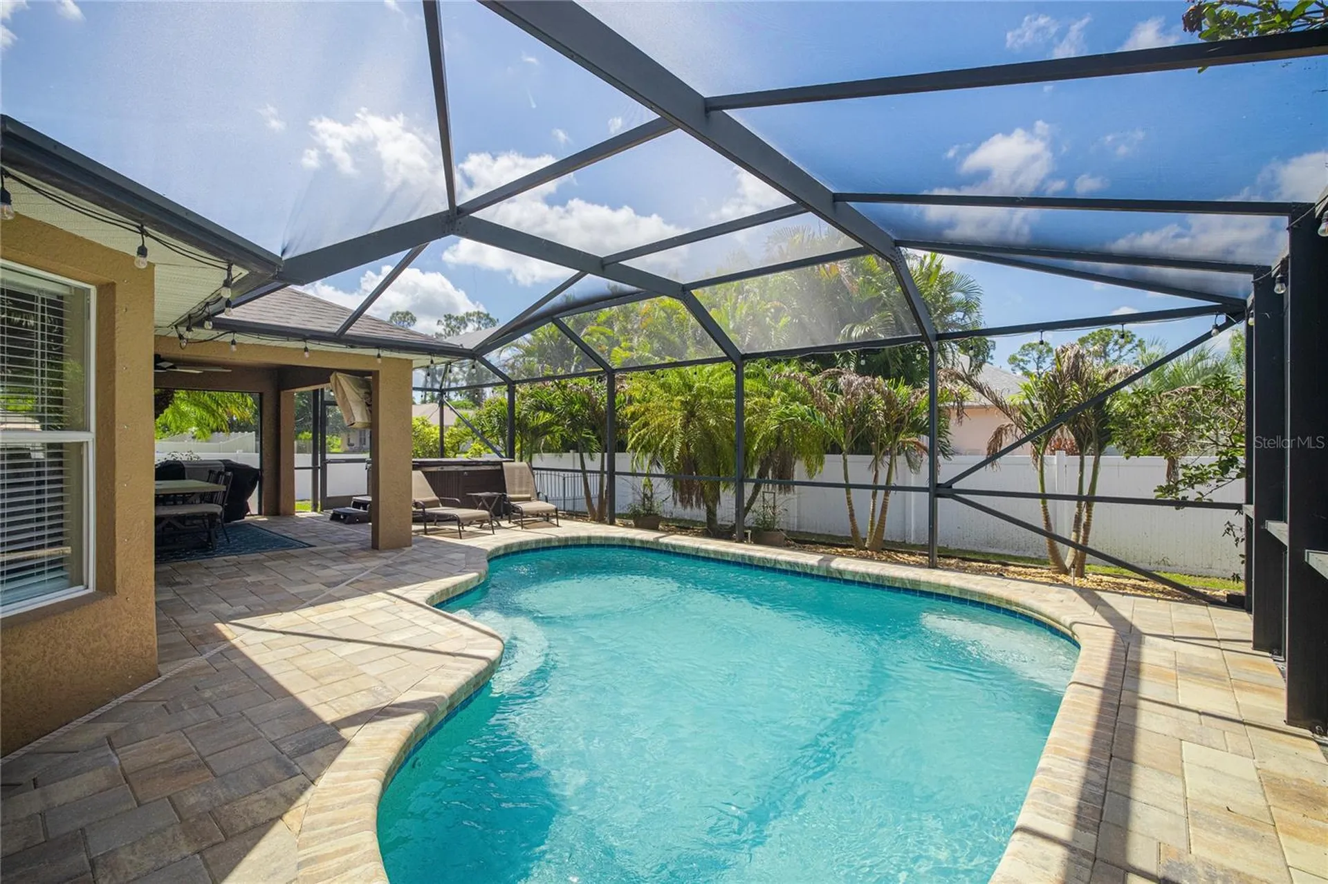 1091 Comfort Lane North Port FL 34288