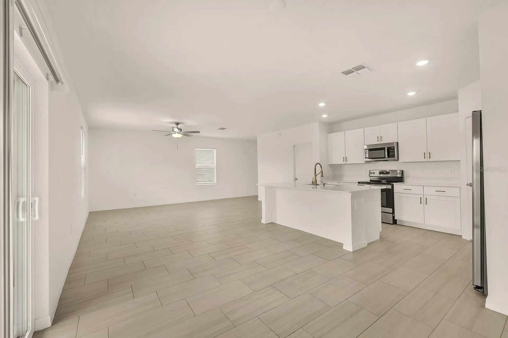 13337 Woodworth Way Riverview FL 33579