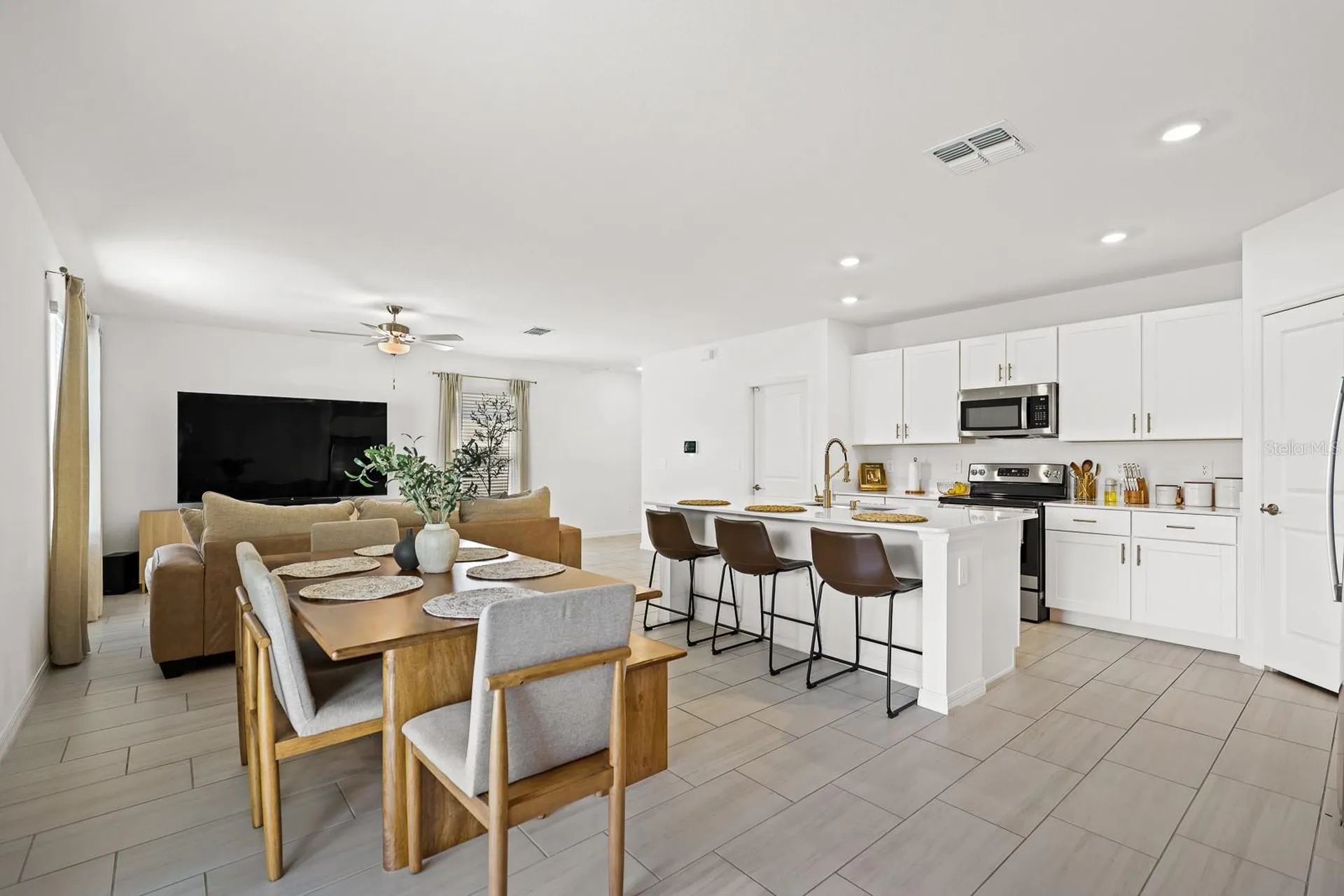 13337 Woodworth Way Riverview FL 33579