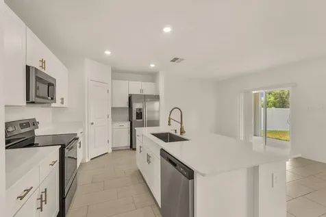 13337 Woodworth Way Riverview FL 33579