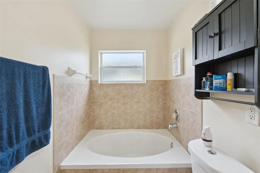 2744 Palm Isle Way Orlando FL 32829