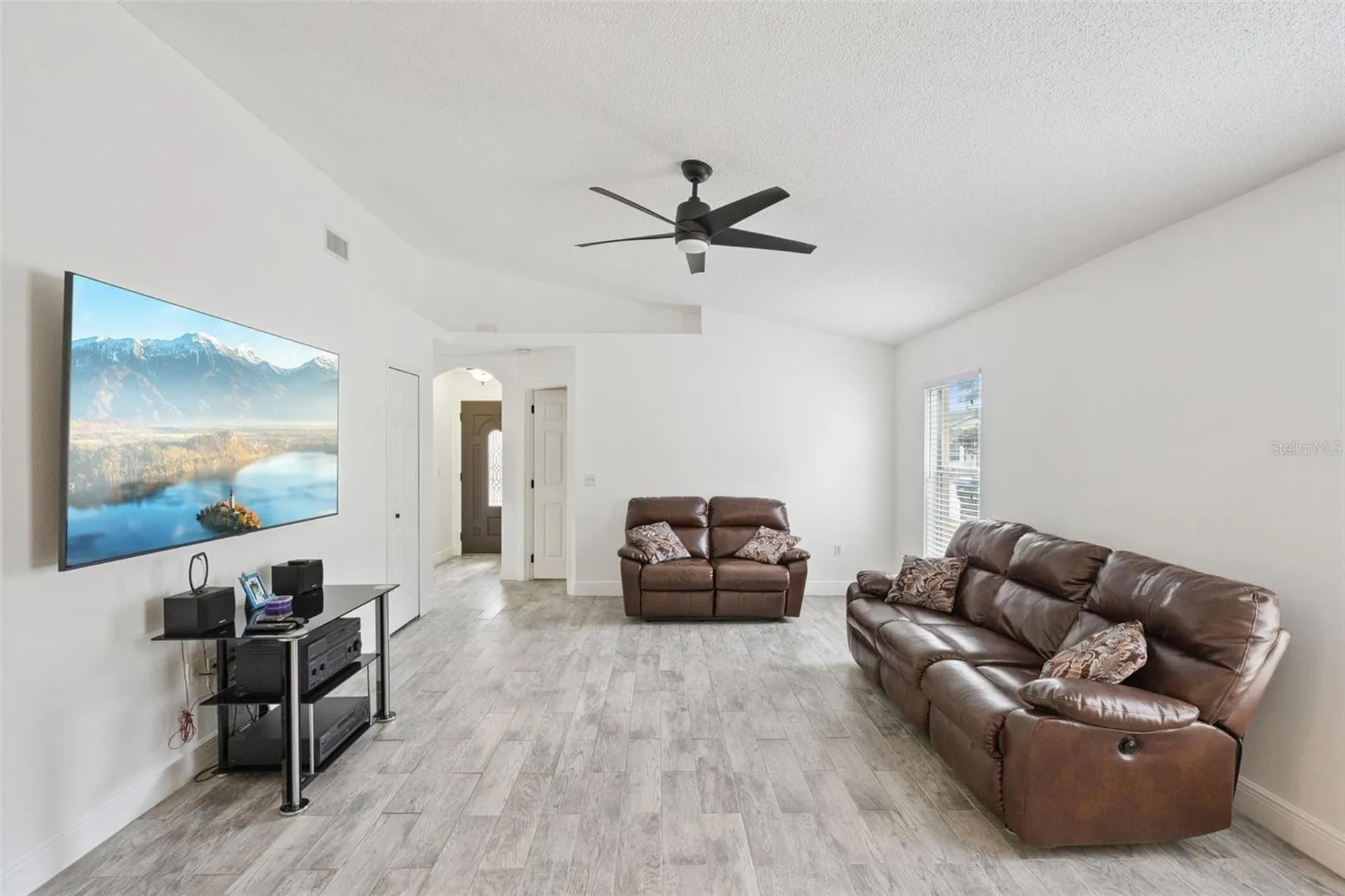 2744 Palm Isle Way Orlando FL 32829